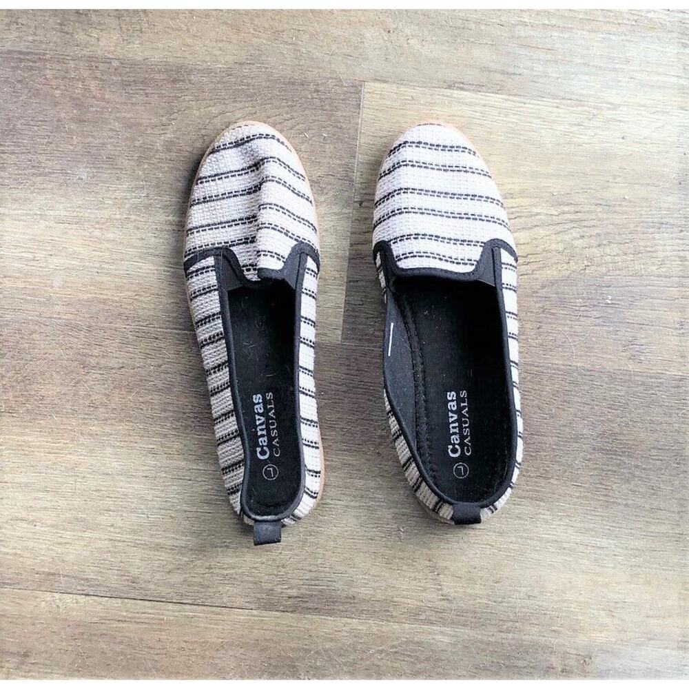 Canvas Casuals Slip-On Shoes Women's Size 7 blue/white stripe